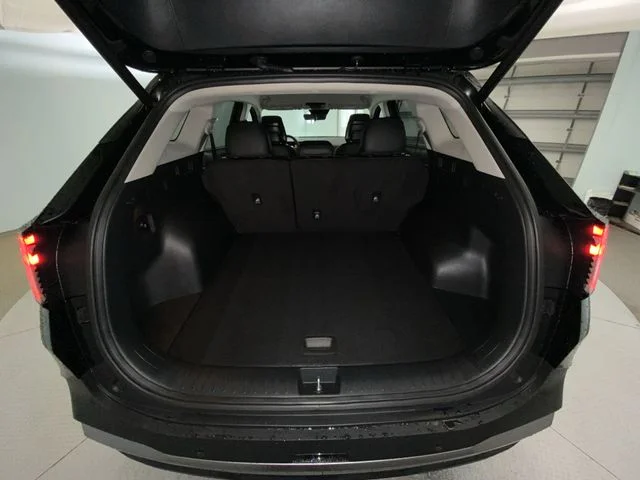 Used 2026 Black Kia EX image 23