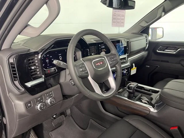2026 GMC Sierra 1500 SLT - Photo 12