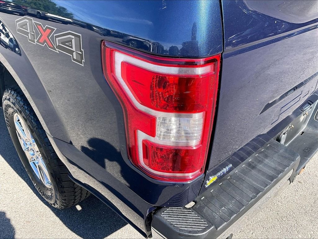 Used 2018 Blue Ford XLT image 32