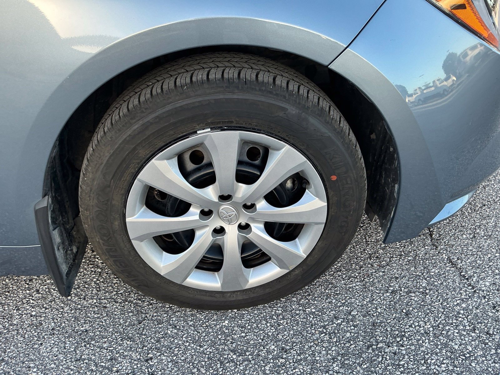 Used 2025  Toyota LE image 11
