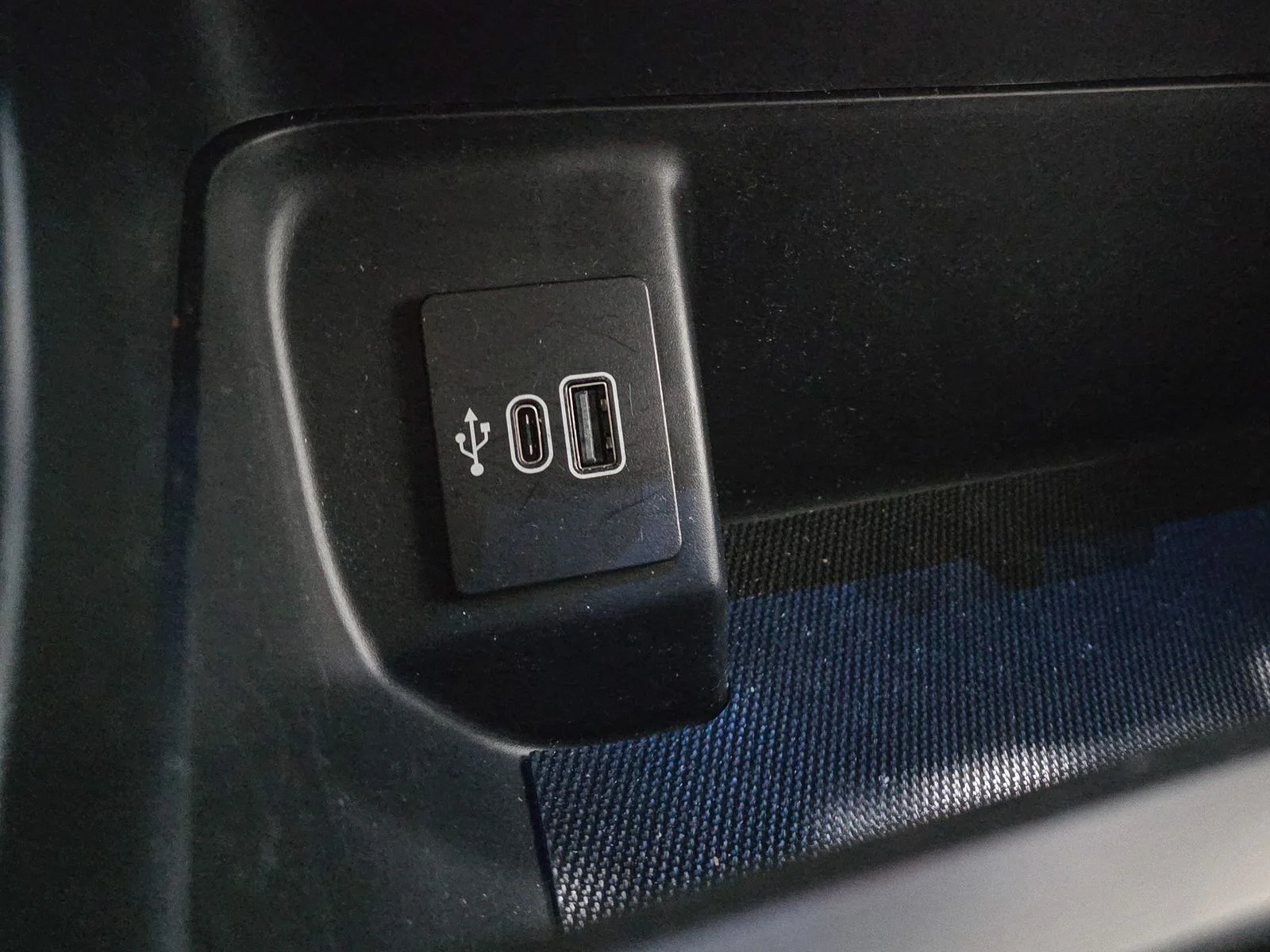 2025 Ford F-150 XLT - Photo 36