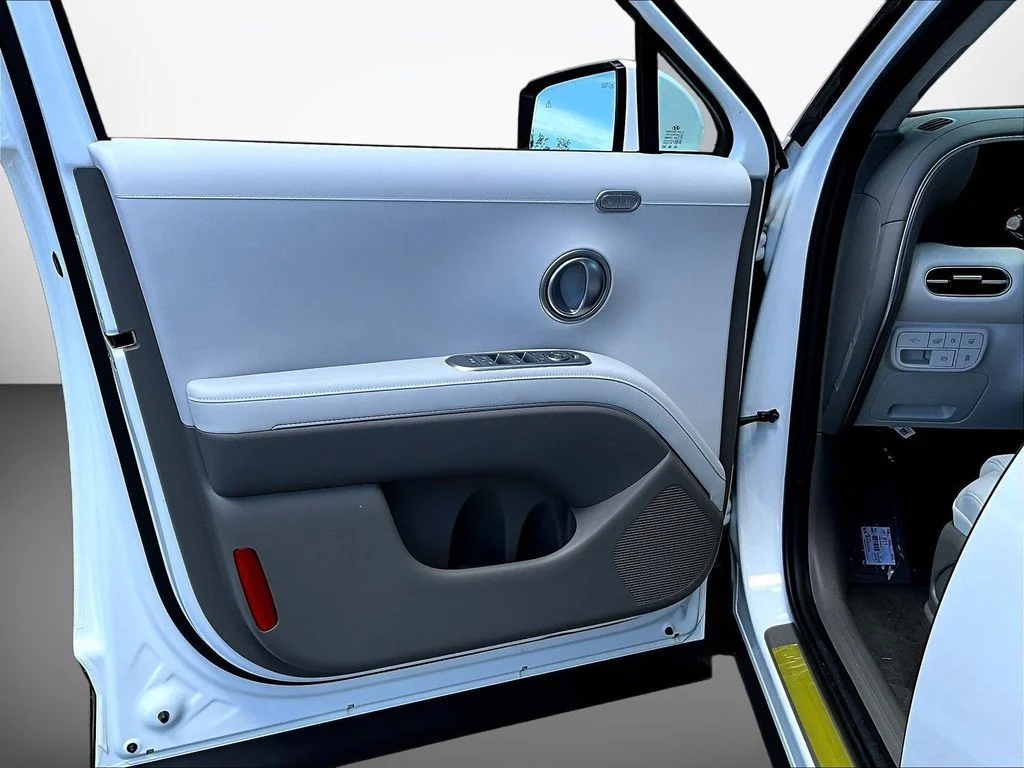 New 2026 White Hyundai Limited image 25