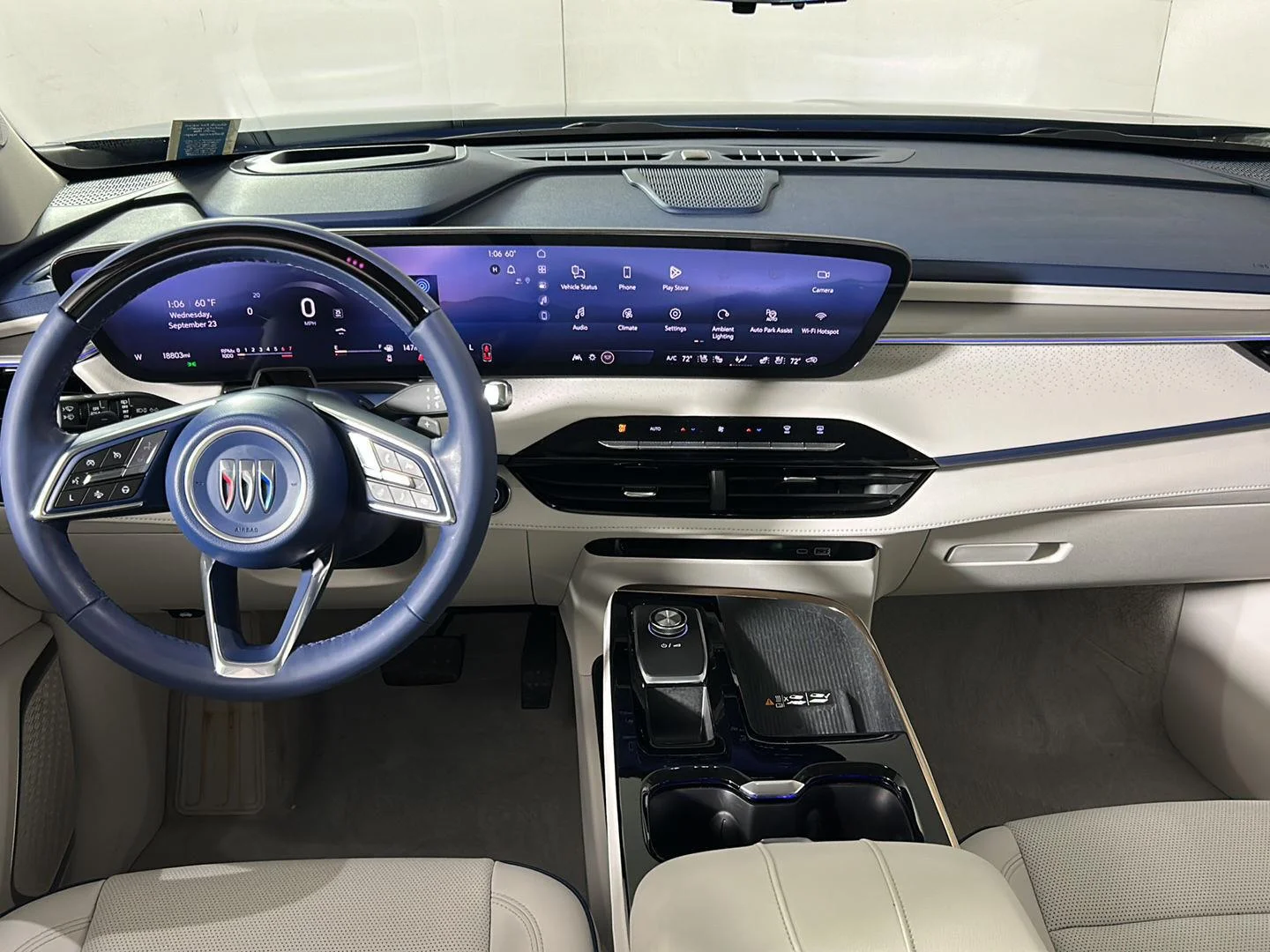 Used 2025 Ocean Blue Metallic Buick Avenir image 36