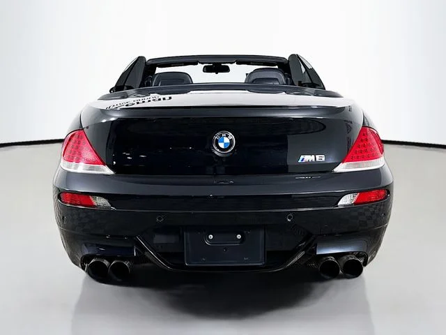 Used 2007  BMW Convertible image 14