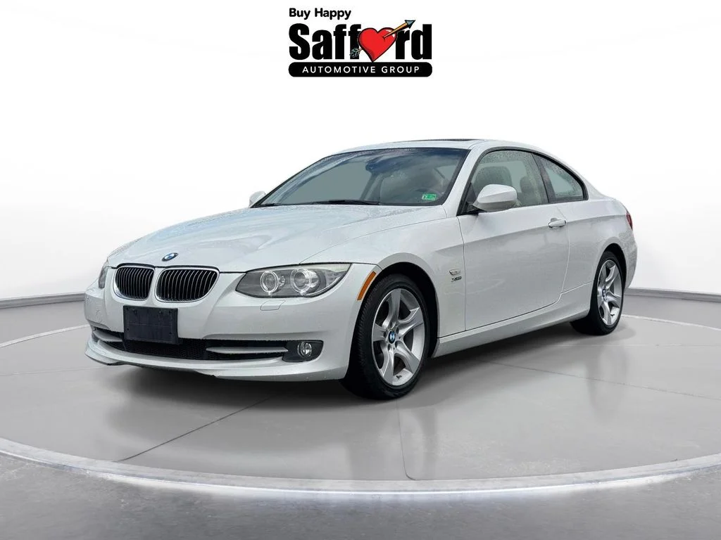 2011 BMW 3 Series 328i xDrive Coupe SULEV's photo