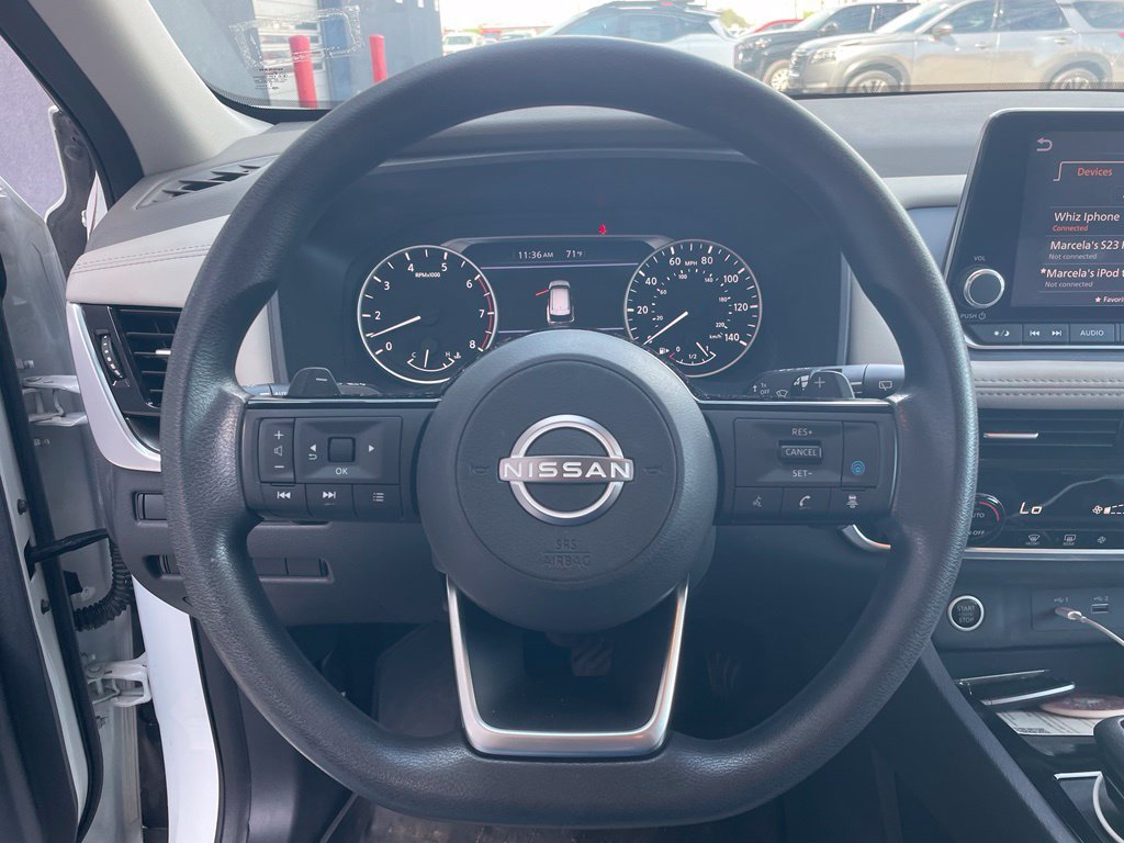 Used 2023 White Nissan SV image 7