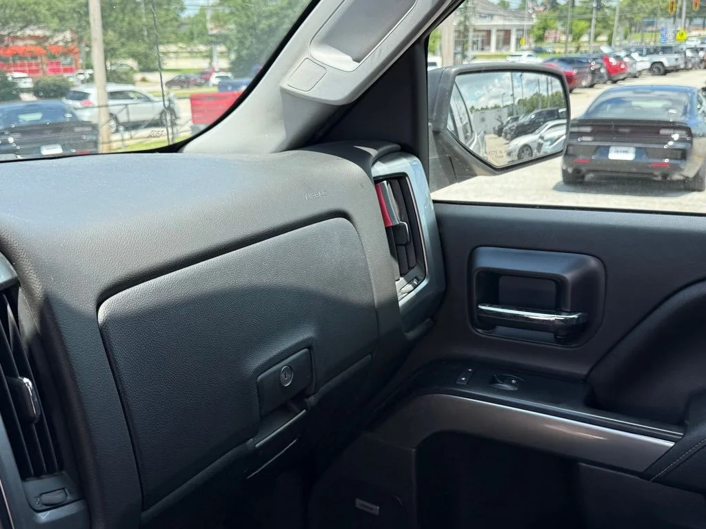 Used 2014 White Chevrolet LT image 22