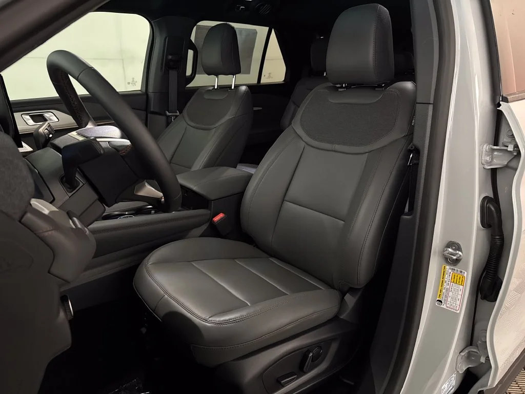 New 2027 White Ford Active image 22