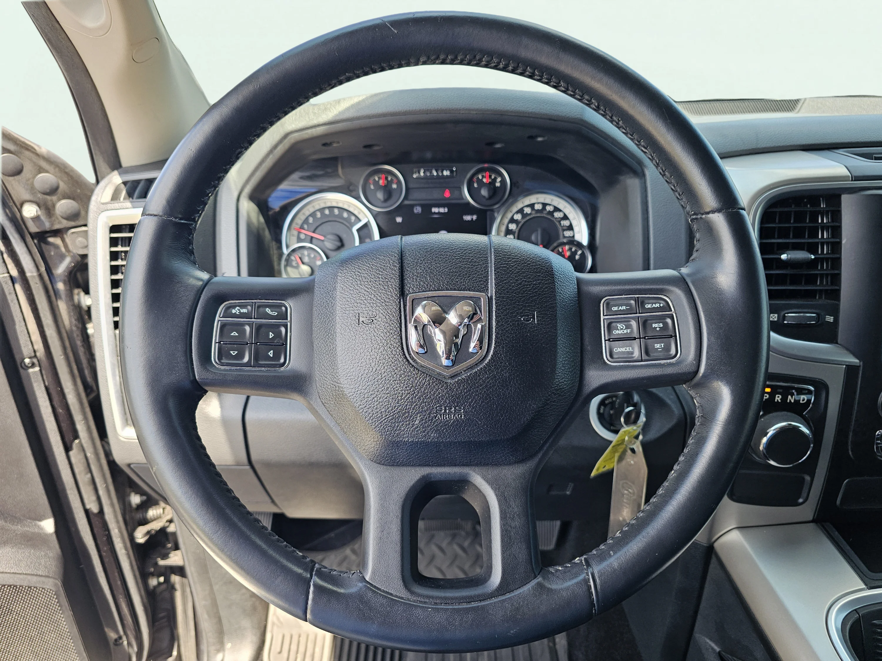 Used 2017 Brilliant Black Crystal Pearlcoat Ram Big Horn image 20