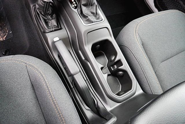 New 2026 Bright White Clear-Coat Exterior Paint Jeep Sport image 37