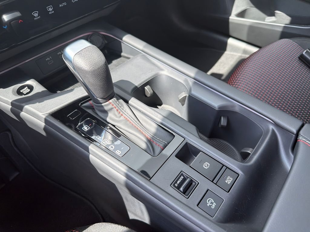 New 2026 Nissan Sentra SR 4D Sedan