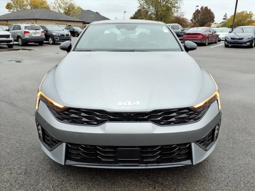 2026 Kia K5 GT - Photo 9