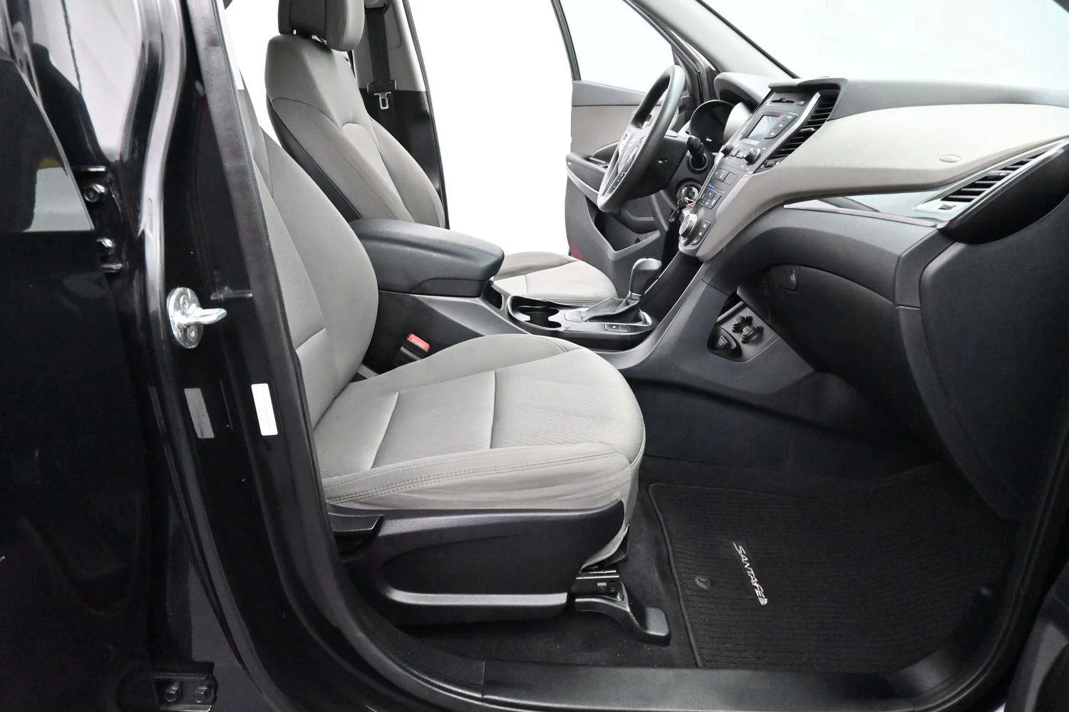 Used 2016 Twilight Black Hyundai FWD 4dr 2.4 image 31