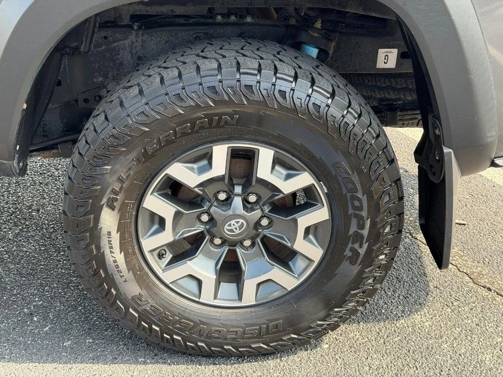 Used 2018 Gray Toyota TRD Off-Road image 8