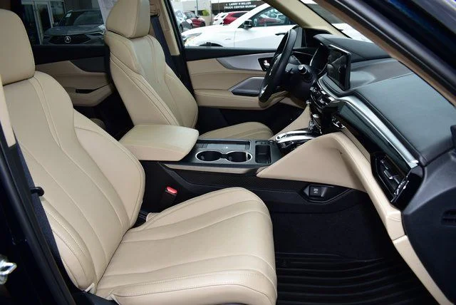 Used 2025 Majestic Black Pearl Acura SH-AWD TECH image 13