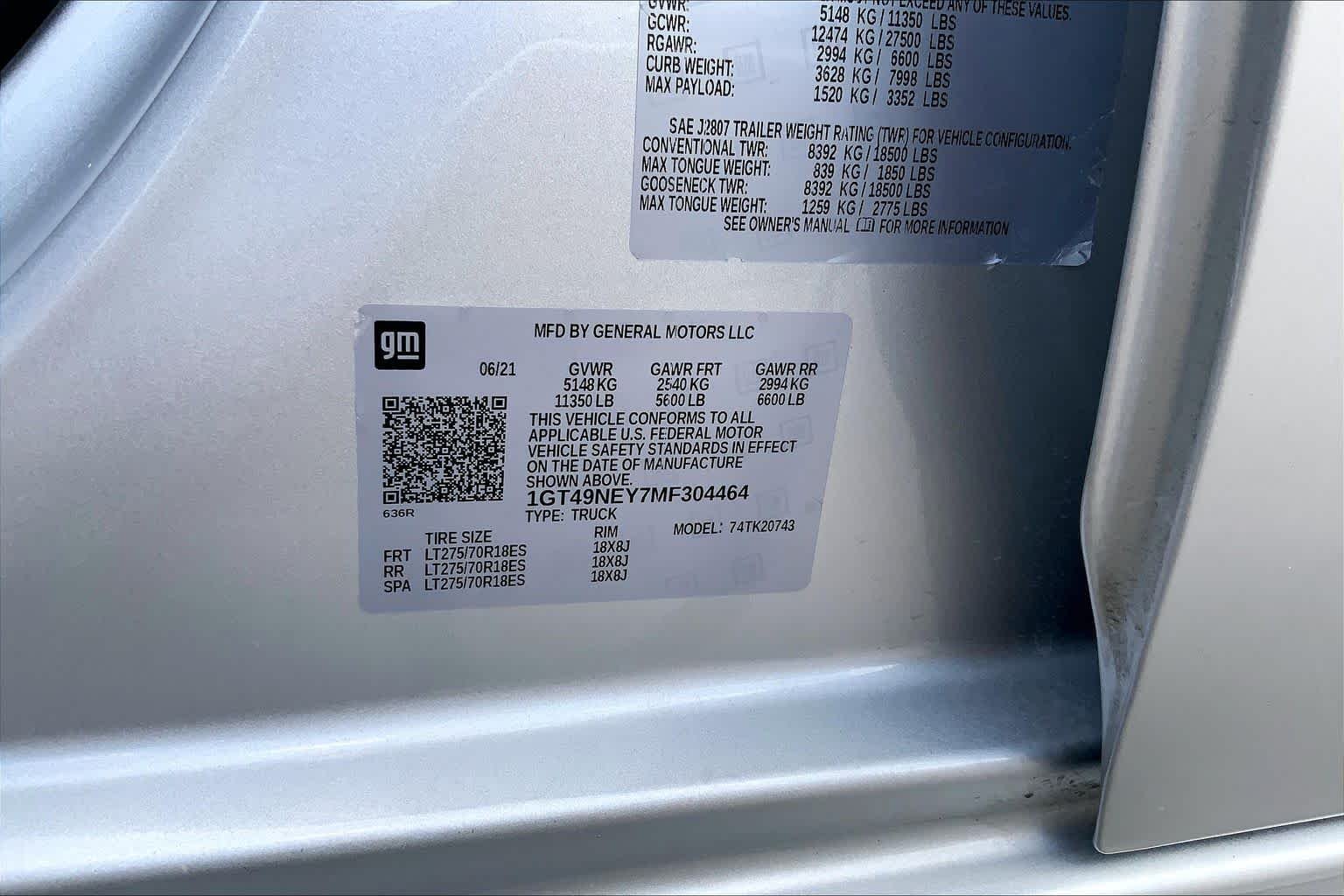 Used 2021 Quicksilver Metallic GMC SLT image 34