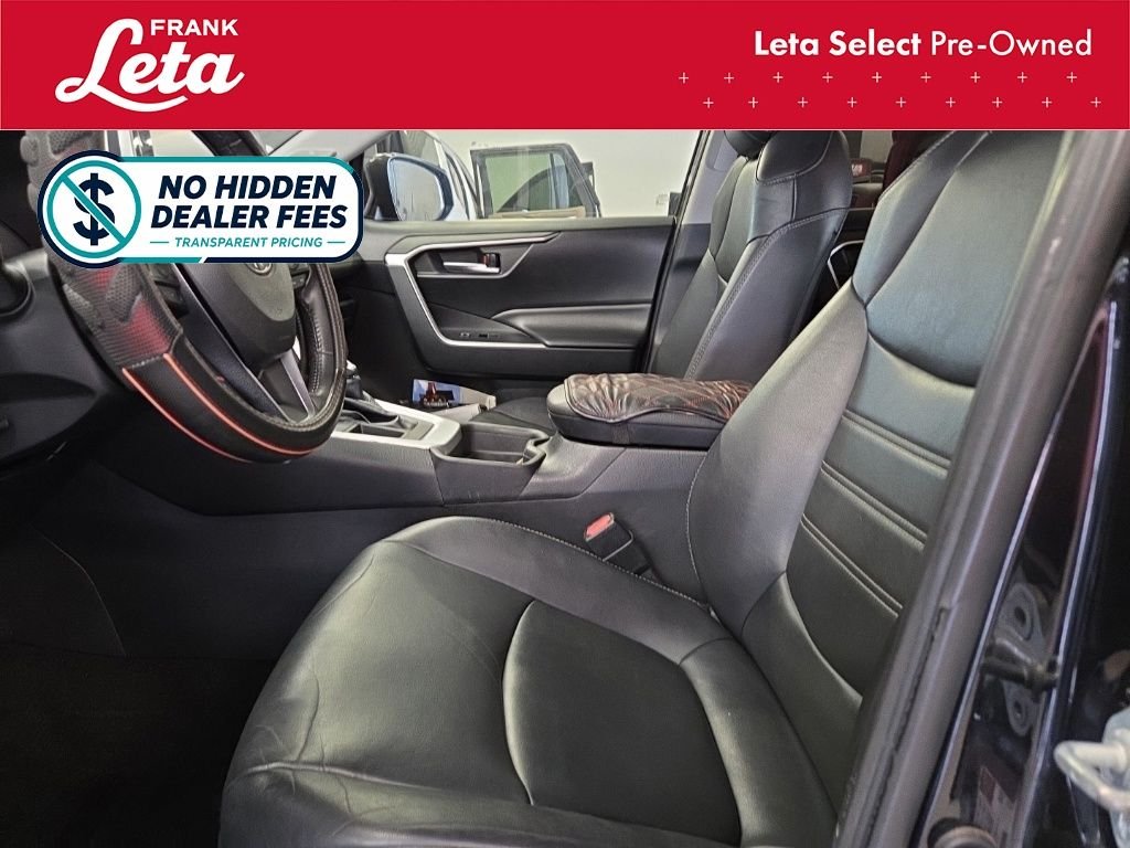 Used 2019 Midnight Black Metallic Toyota  image 14