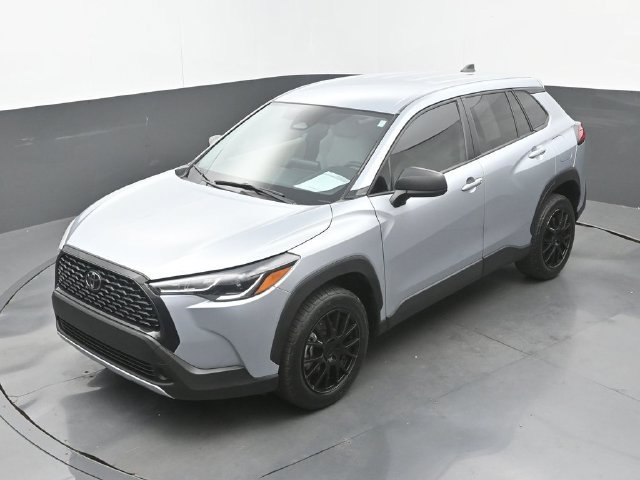 Used 2023 Sonic Silver Toyota L image 31