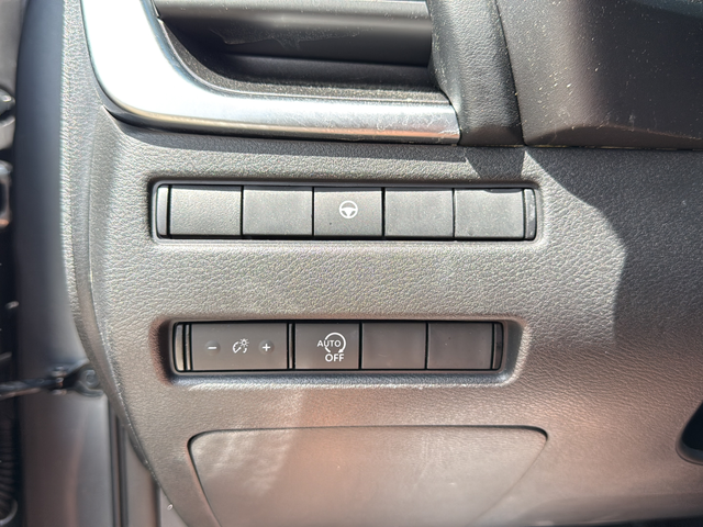 Used 2023 Gray Nissan SV image 25