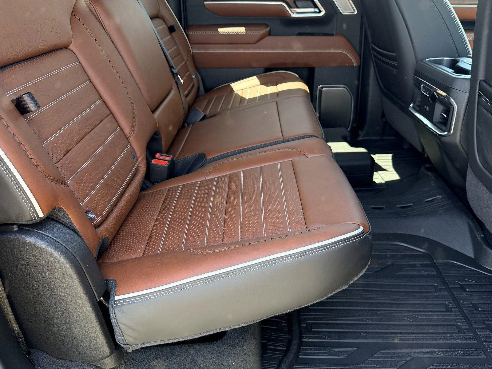 New 2026 Onyx Black GMC Denali Ultimate image 10