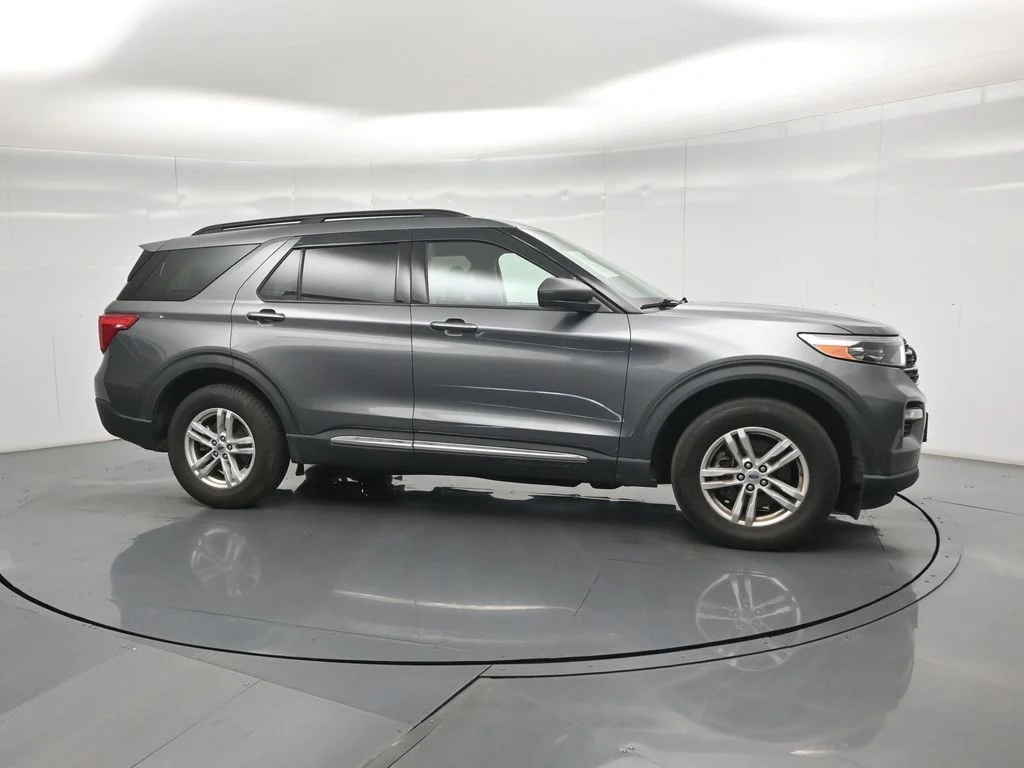 Certified Used 2021 Gray Ford XLT image 10