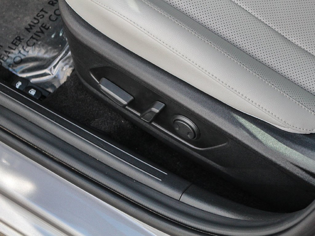 Used 2025 Silver Hyundai Limited image 24