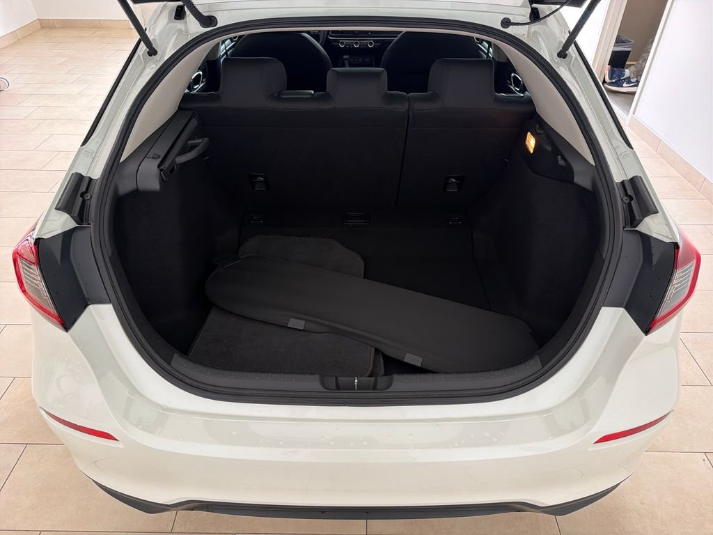 Used 2024  Honda LX image 28