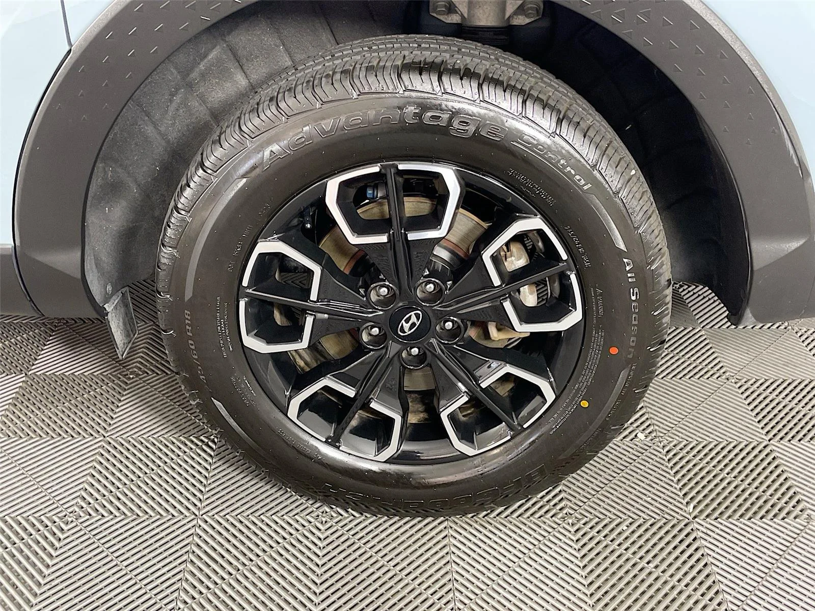 Used 2022 Blue Stone Hyundai SEL image 33
