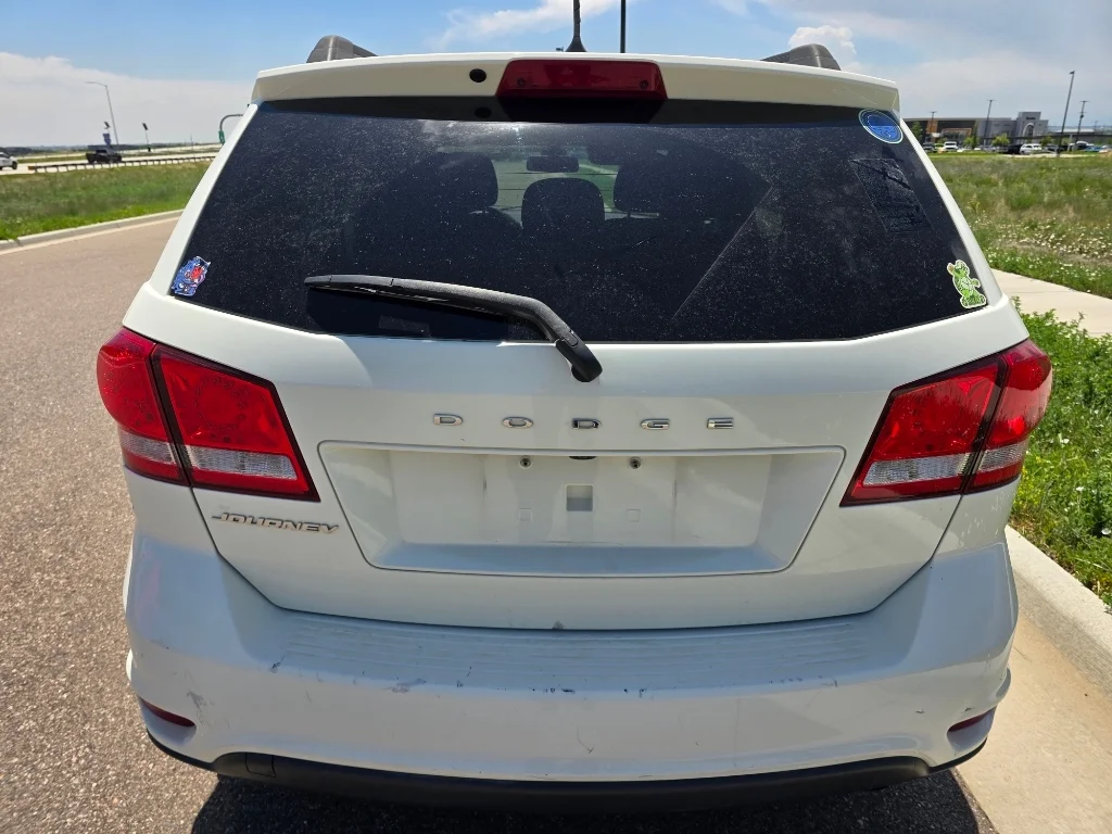 Used 2019 Vice White Dodge SE image 4