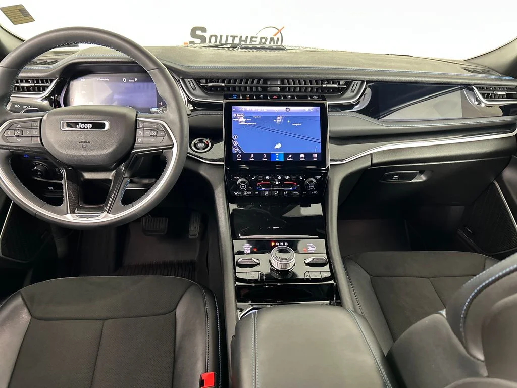 Used 2023 White Jeep Trailhawk 4xe image 20