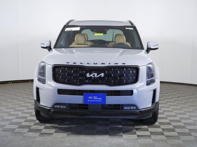 Certified Used 2022 Gray Kia SX image 3