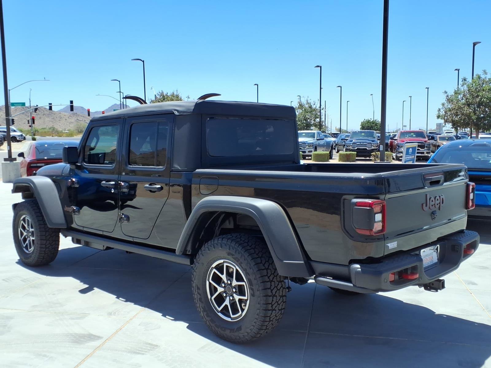 New 2026 Black Clear-Coat Exterior Paint Jeep Shadow Ops image 4