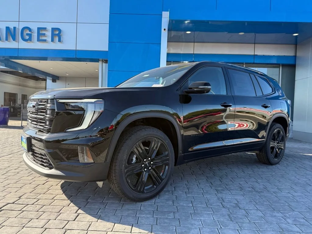 New 2026 Ebony Twilight Metallic GMC Elevation image 4