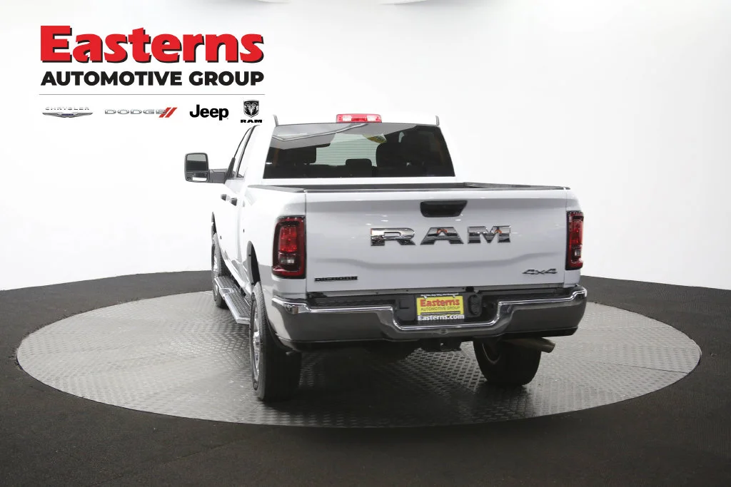 Used 2026 White Ram Big Horn image 41