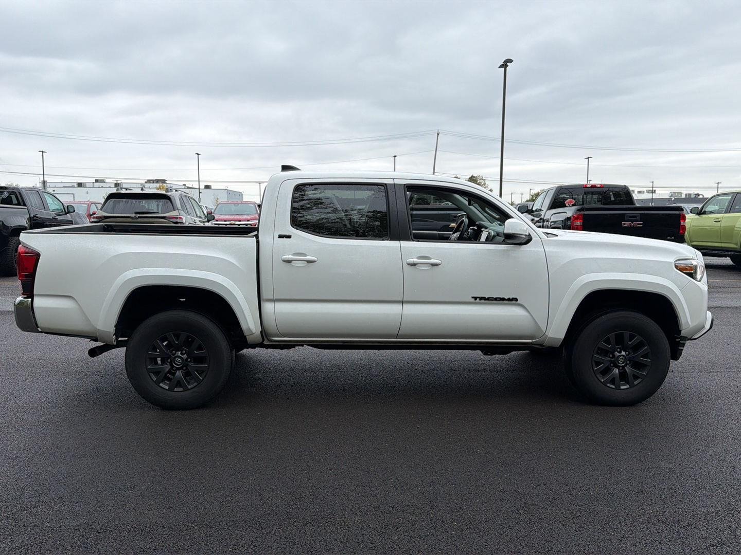 Used 2023 Ice Cap Toyota SR5 V6 image 2