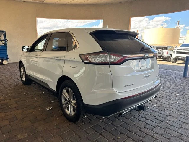 Used 2017 Oxford White Ford SEL image 2