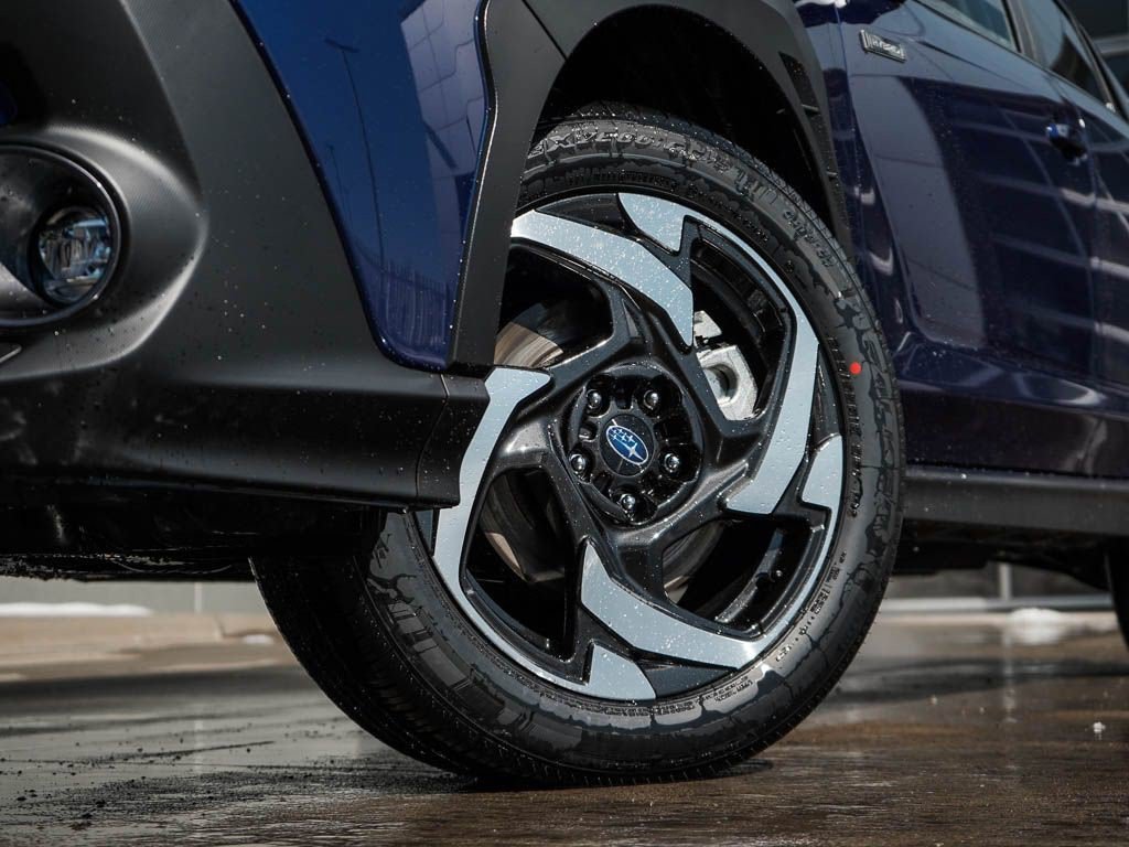 New 2026 SAPPHIRE BLUE PEARL Subaru Limited Hybrid image 6