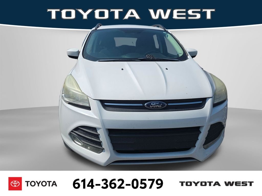 Used 2014 White Ford SE image 2