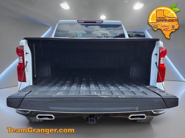 Used 2025 White Chevrolet Custom Trail Boss image 10