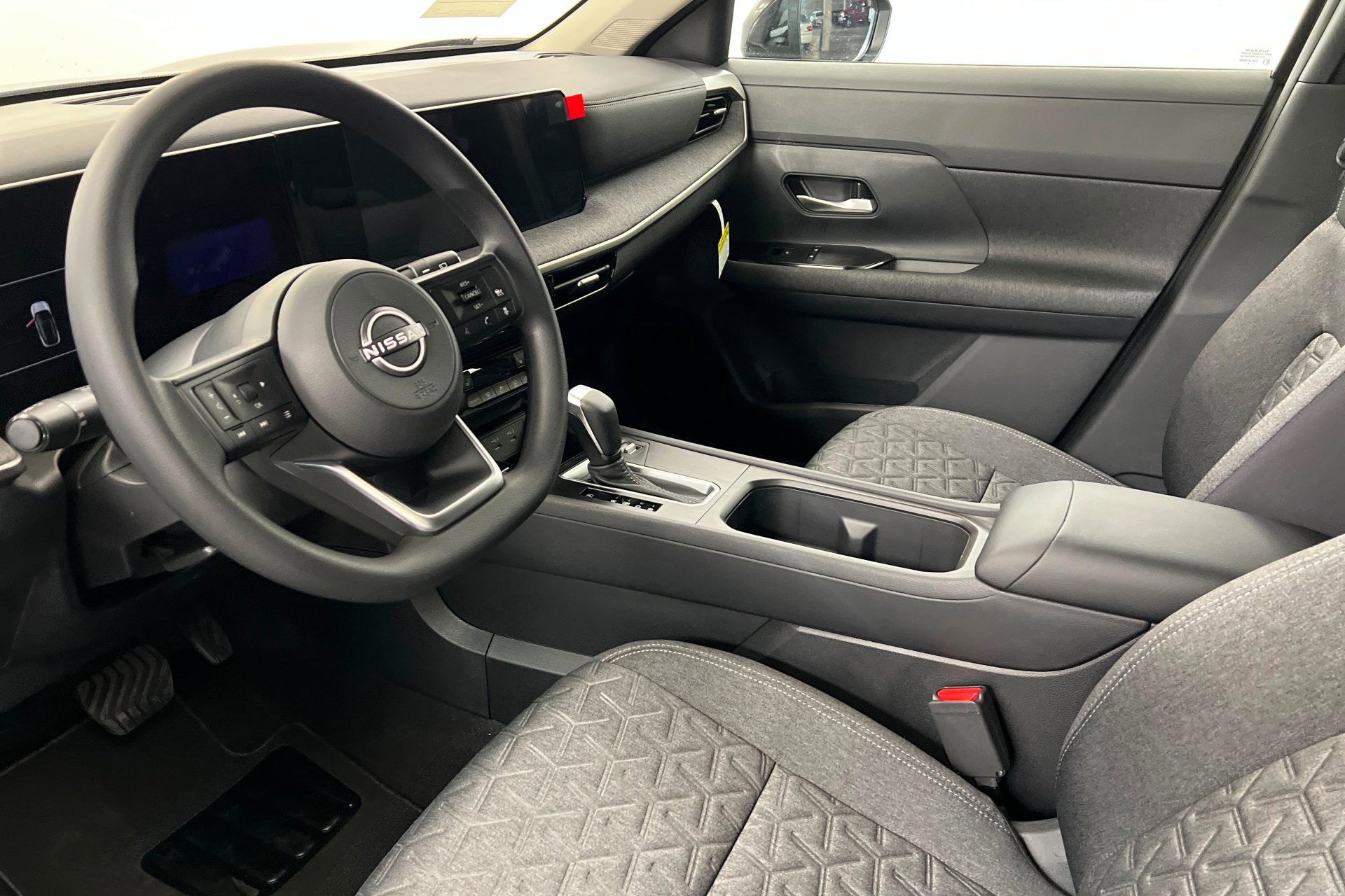 New 2026 Canyon Bronze Metallic Nissan SV image 16