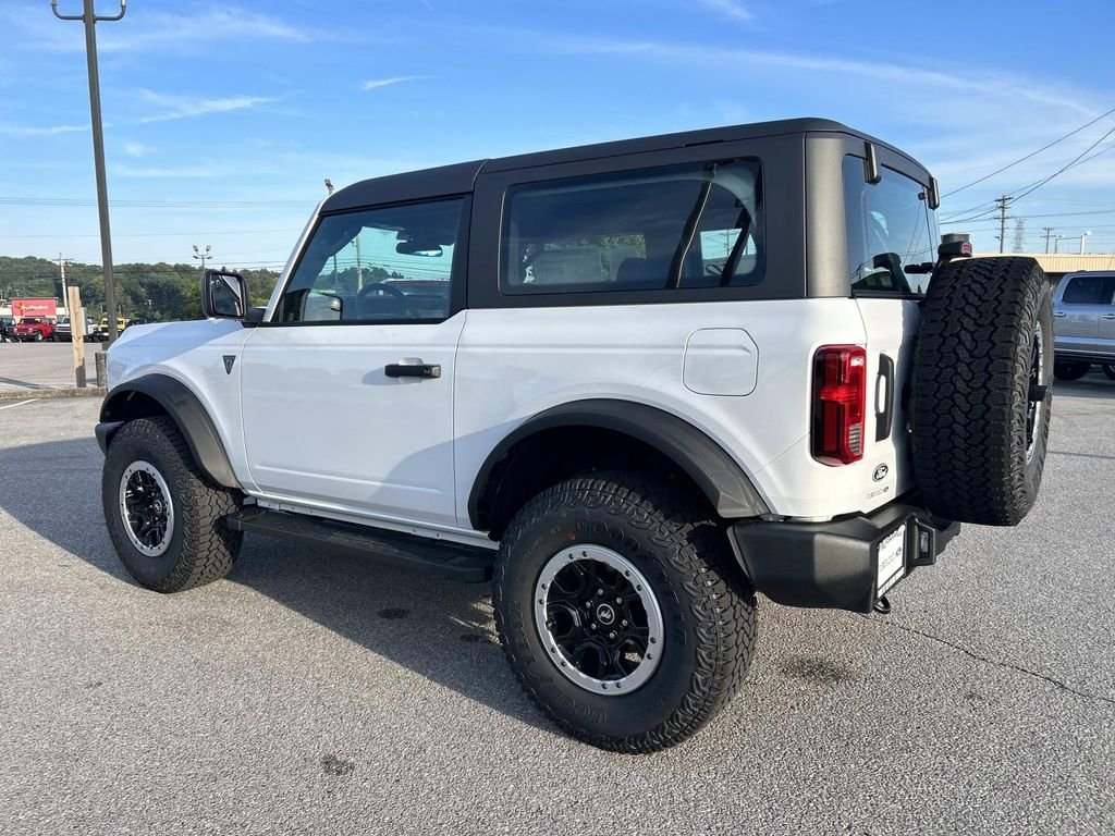 New 2026 Oxford White Ford Base image 5