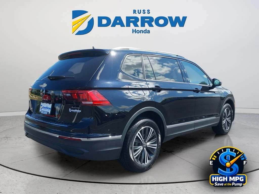 Used 2024 Black Volkswagen 2.0T Wolfsburg Edition image 5