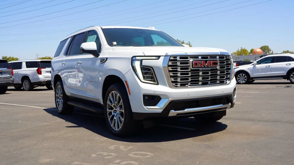 New 2026 Glacier White Tricoat GMC Denali image 5