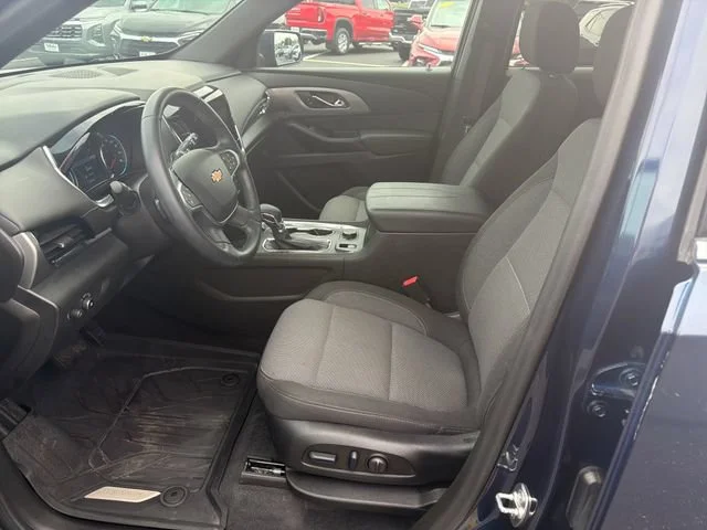 Used 2023 NORTHSKY BLUE METALLIC Chevrolet LT Cloth image 11