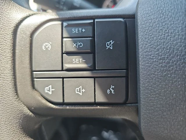 Used 2025 White Ford XLT image 17