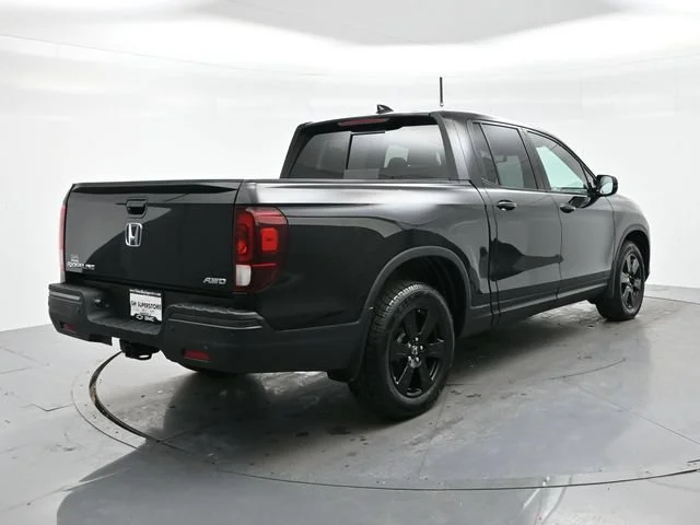 Used 2017 Black Honda Black Edition image 7