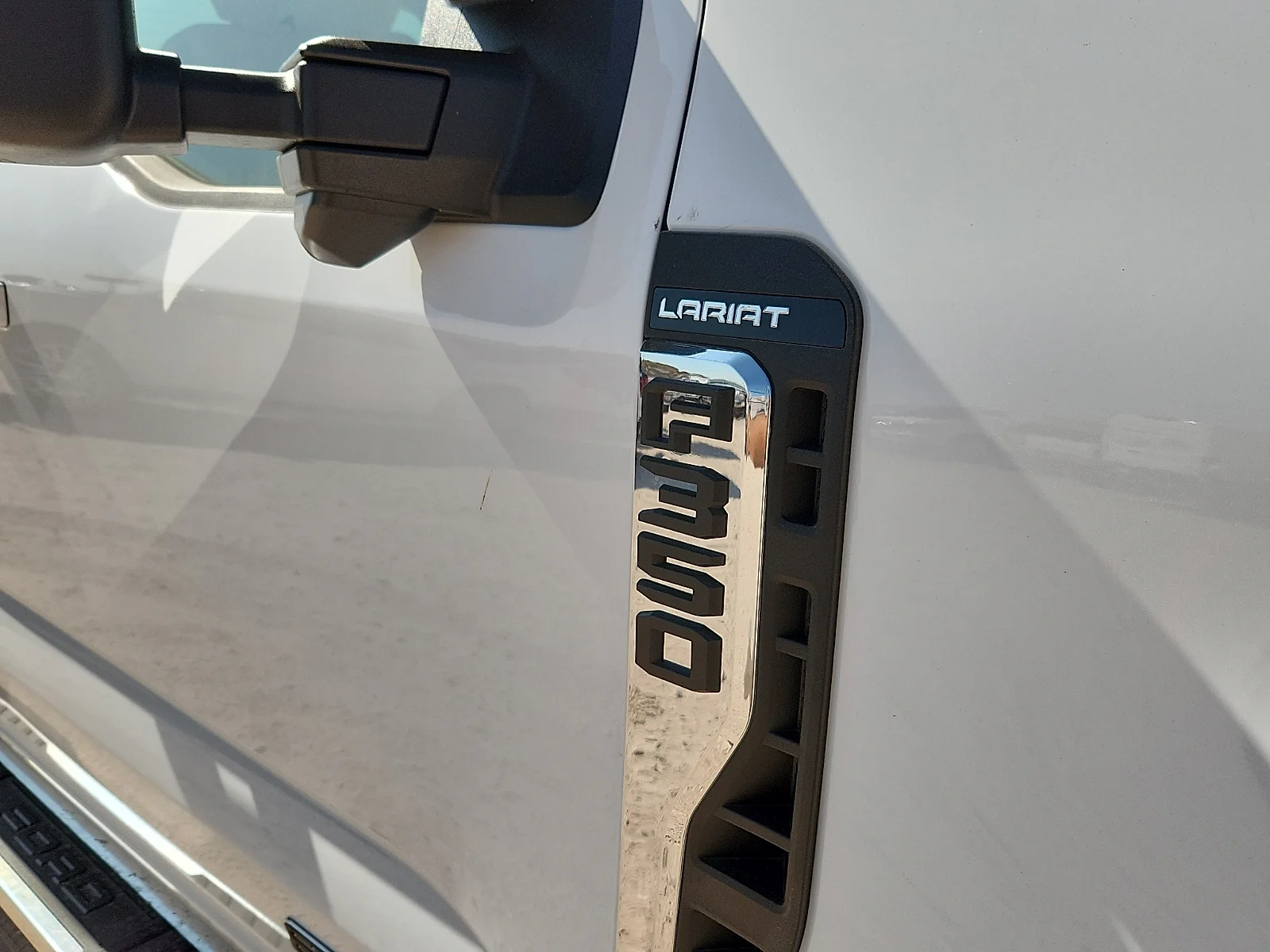 New 2026 Oxford White Ford Lariat image 10
