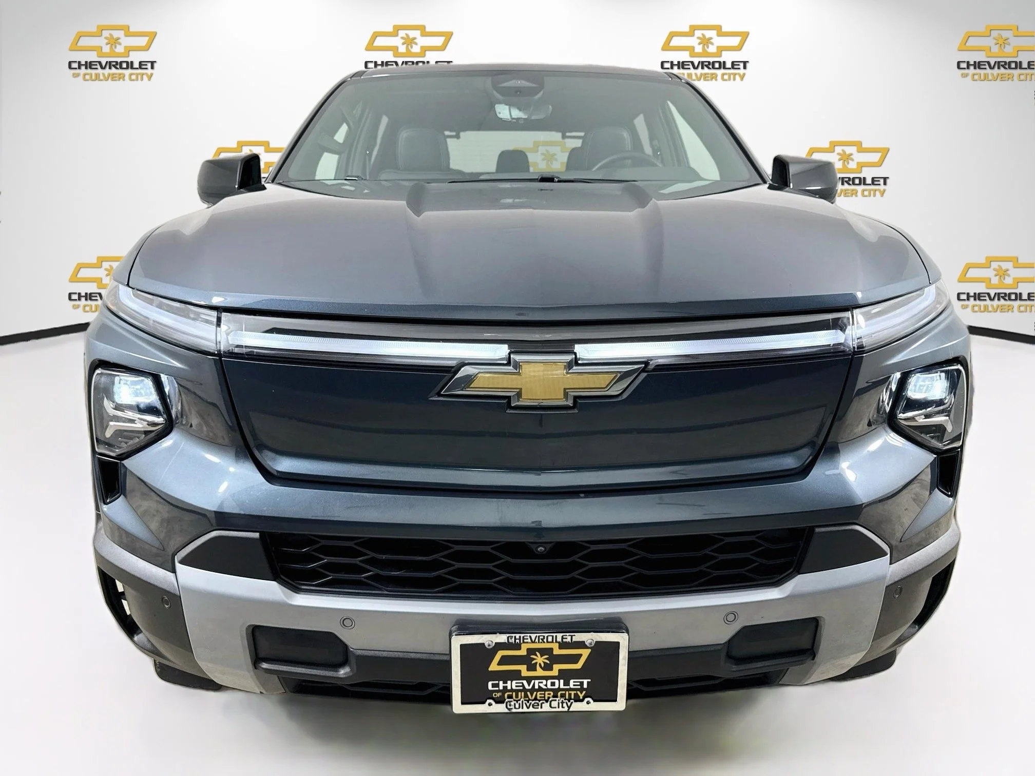 Used 2026 Blue Smoke Metallic Chevrolet LT - Max Range image 2