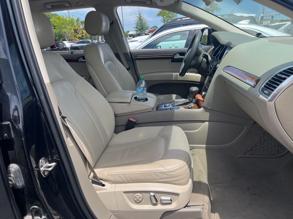 Used 2013 Beige Audi 3.0T Premium image 3