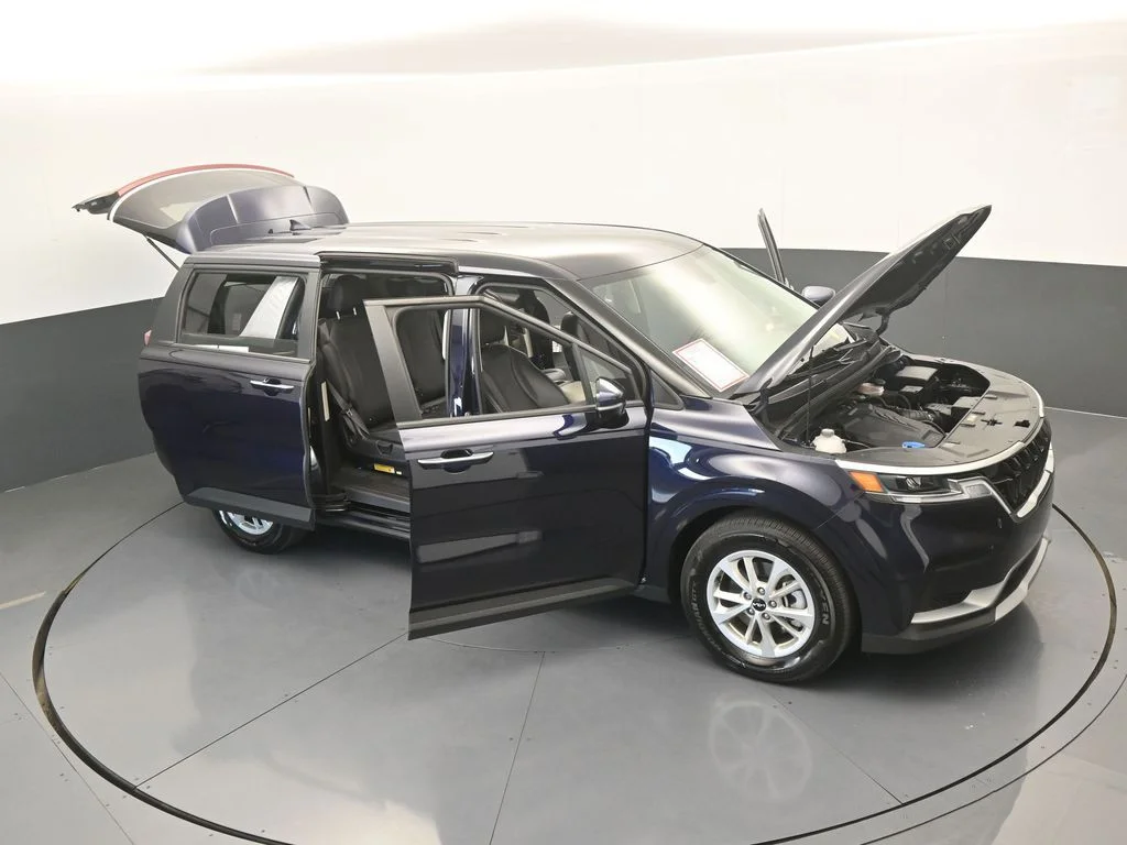 Used 2024 Deep Chroma Blue Kia LX image 70